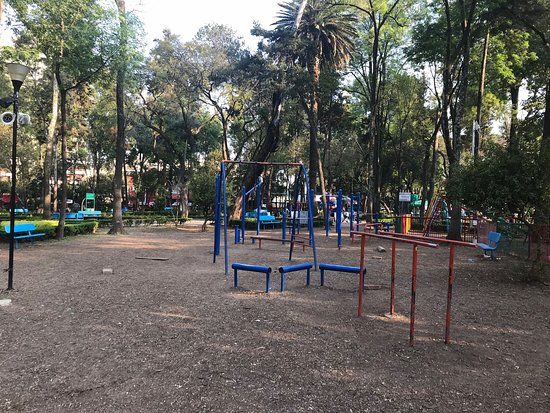 Ciclismo en el Parque Hundido